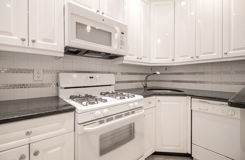 76 West 86th Street 3F Upper West Side New York NY 10024