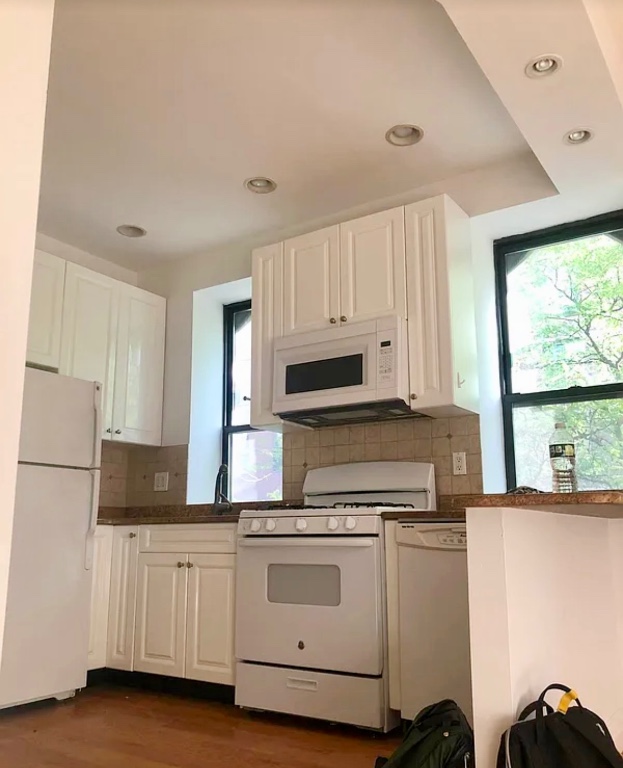 401 East 90th Street Upper East Side New York NY 10128