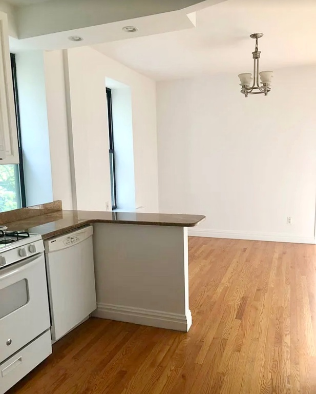 401 East 90th Street Upper East Side New York NY 10128