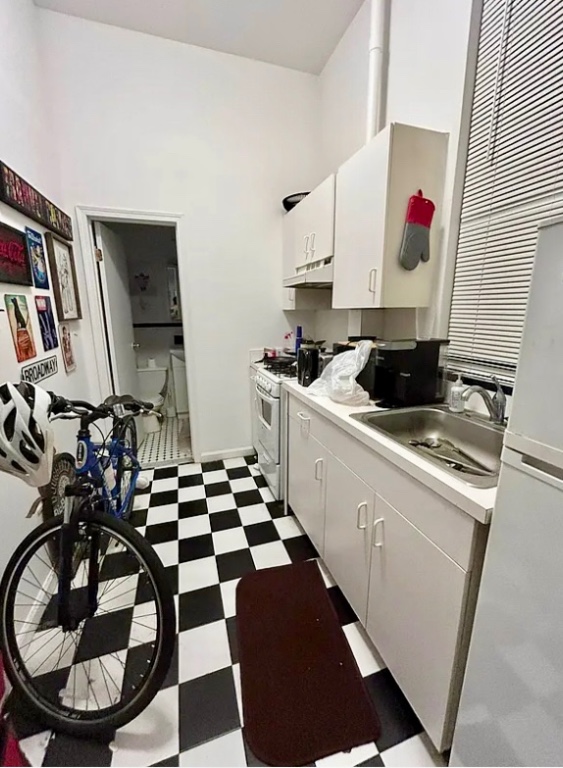 247 East 62nd Street 1 Upper East Side New York NY 10065