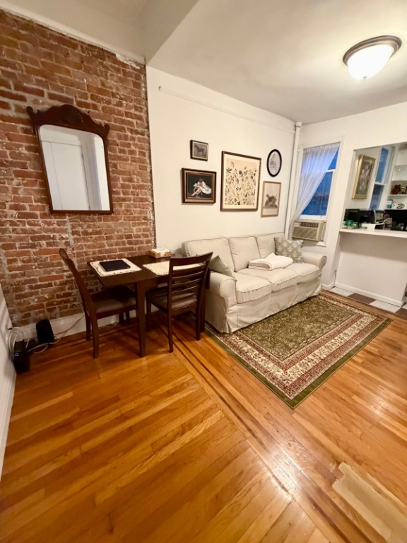 1669 York Avenue Upper East Side New York NY 10128