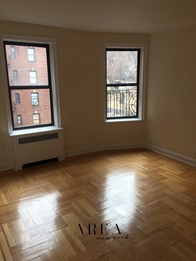 Nyc Apartments Washington Heights Studio Apartment For Rent S Images Realty Mx Deec4ff19974f12ed781cb9a59064214 Assets 1635 6449 Jpg