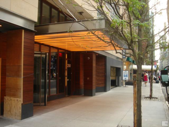 1 Condo in Midtown East