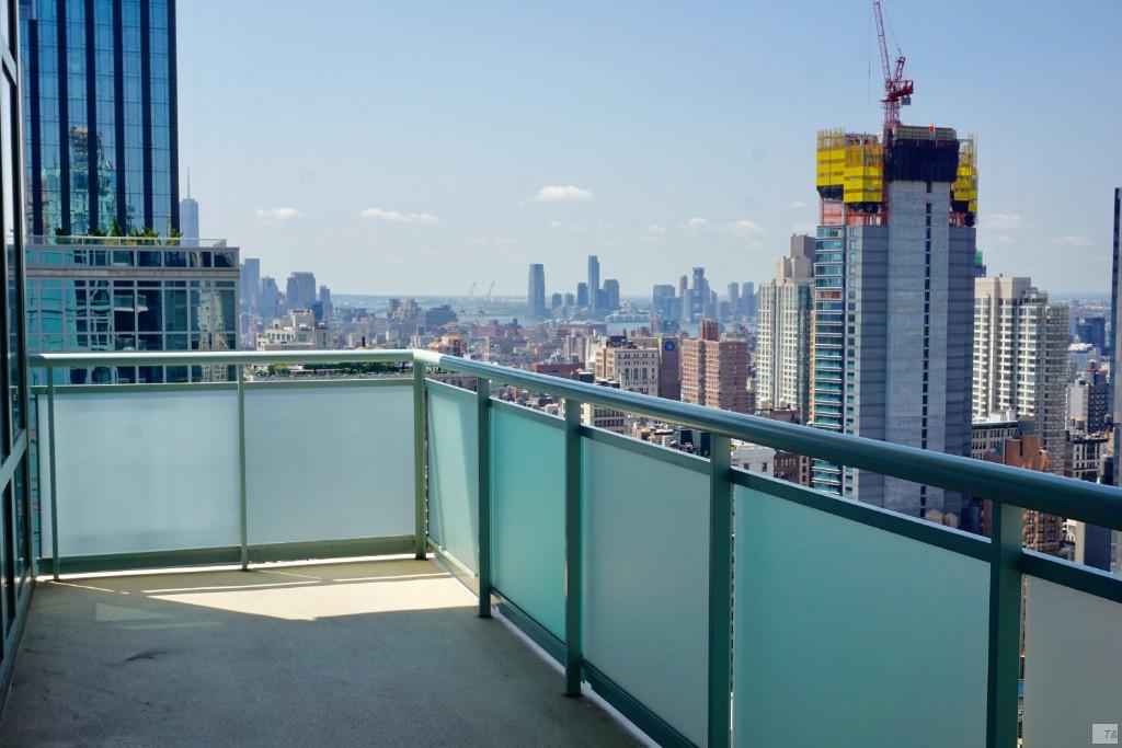 ニューヨーク 不動産 T T Real Esate