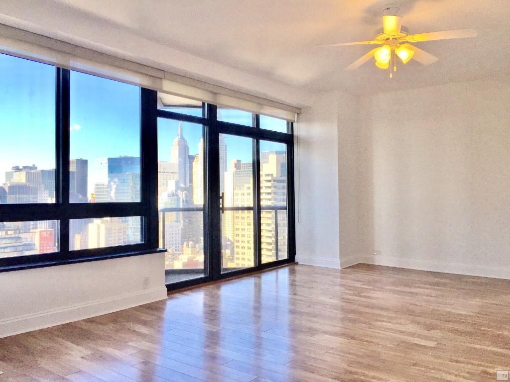 2 Condo in Midtown East