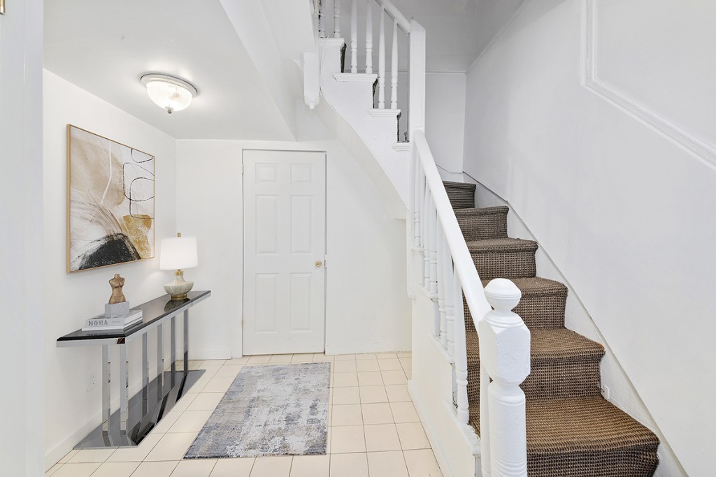 323 East 90th Street 1RW Upper East Side New York NY 10128