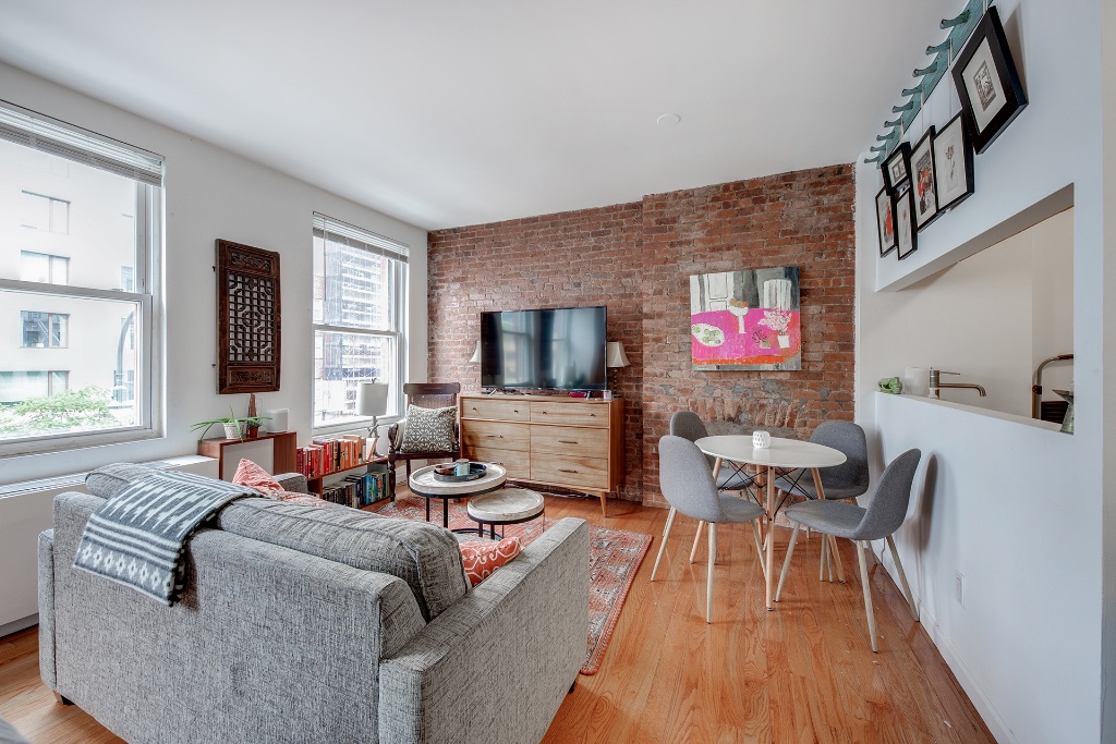 350 West 14th Street 4G W. Greenwich Village New York NY 10014