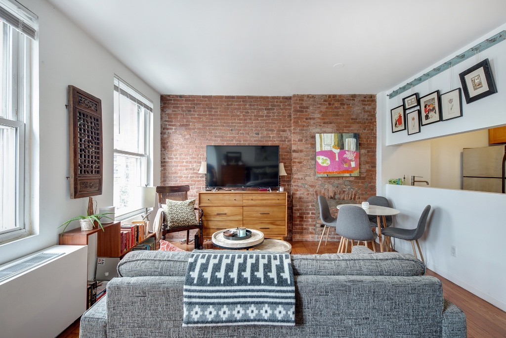 350 West 14th Street 4G W. Greenwich Village New York NY 10014