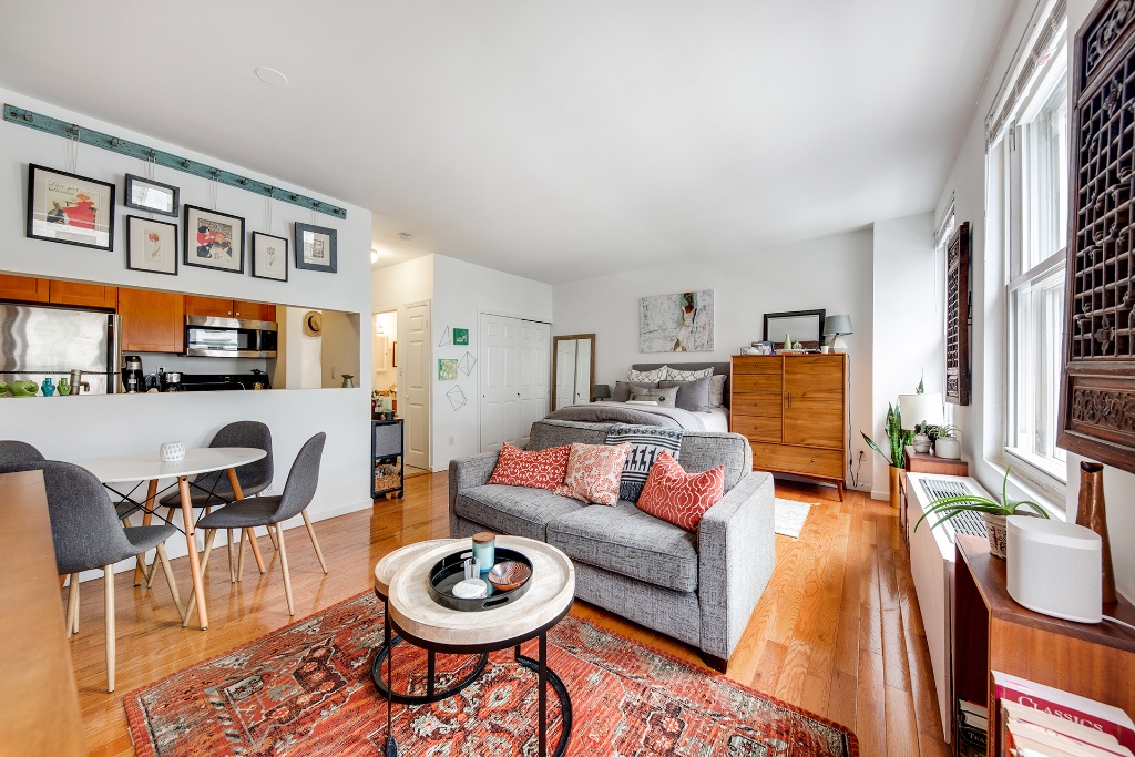 350 West 14th Street 4G W. Greenwich Village New York NY 10014