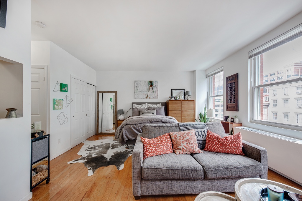 350 West 14th Street 4G W. Greenwich Village New York NY 10014