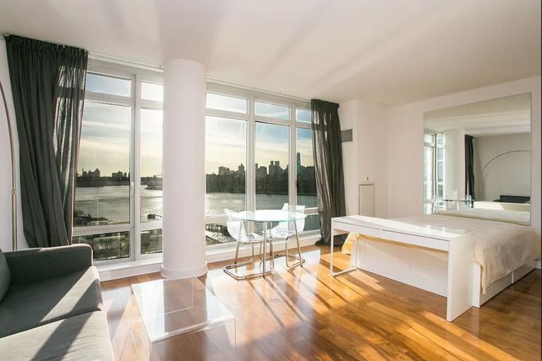 2 Northside Piers 17D Williamsburg Brooklyn NY 11249