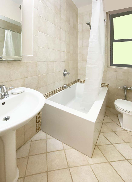 3017 Riverdale Avenue 2J Riverdale Bronx NY 10463