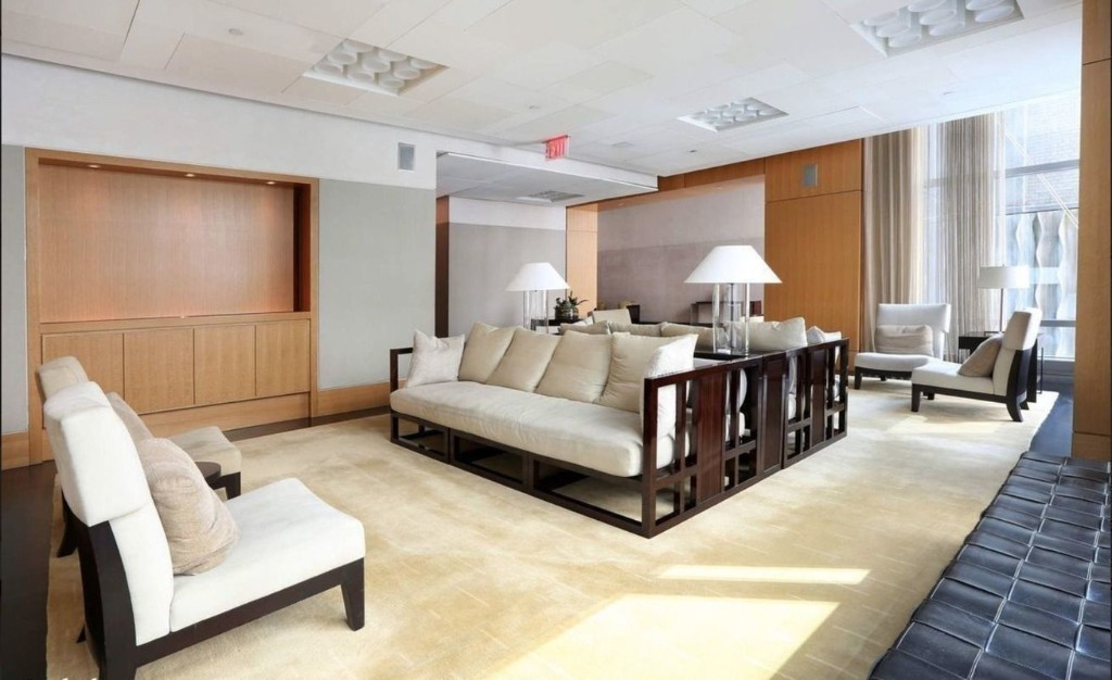 18 West 48th Street Midtown West New York NY 10036
