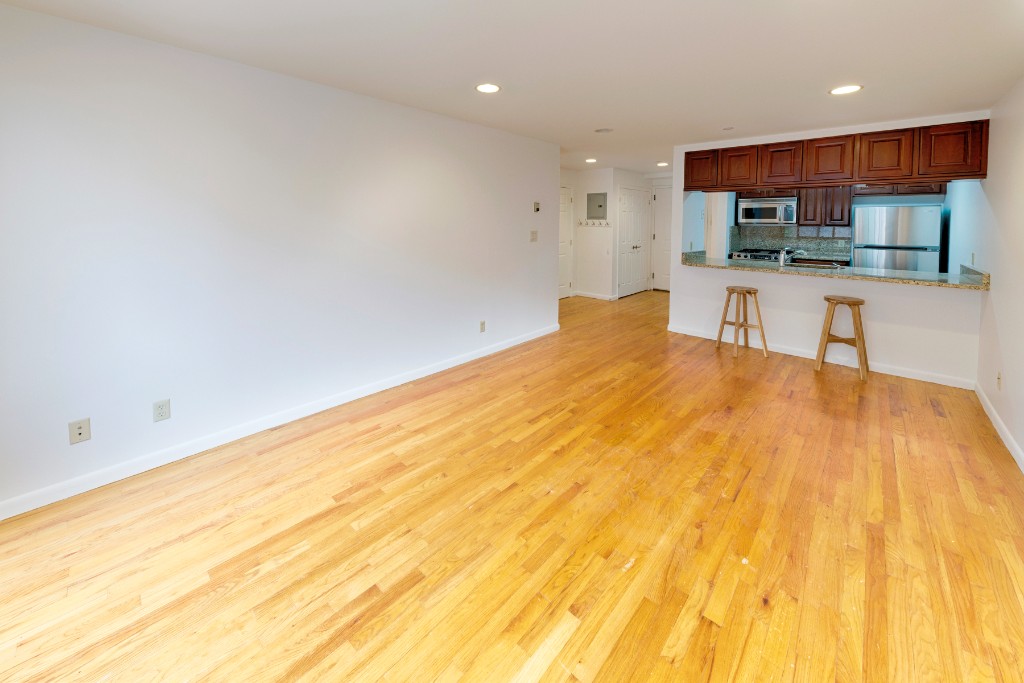 3614 Johnson Avenue 2B Riverdale Bronx NY 10463