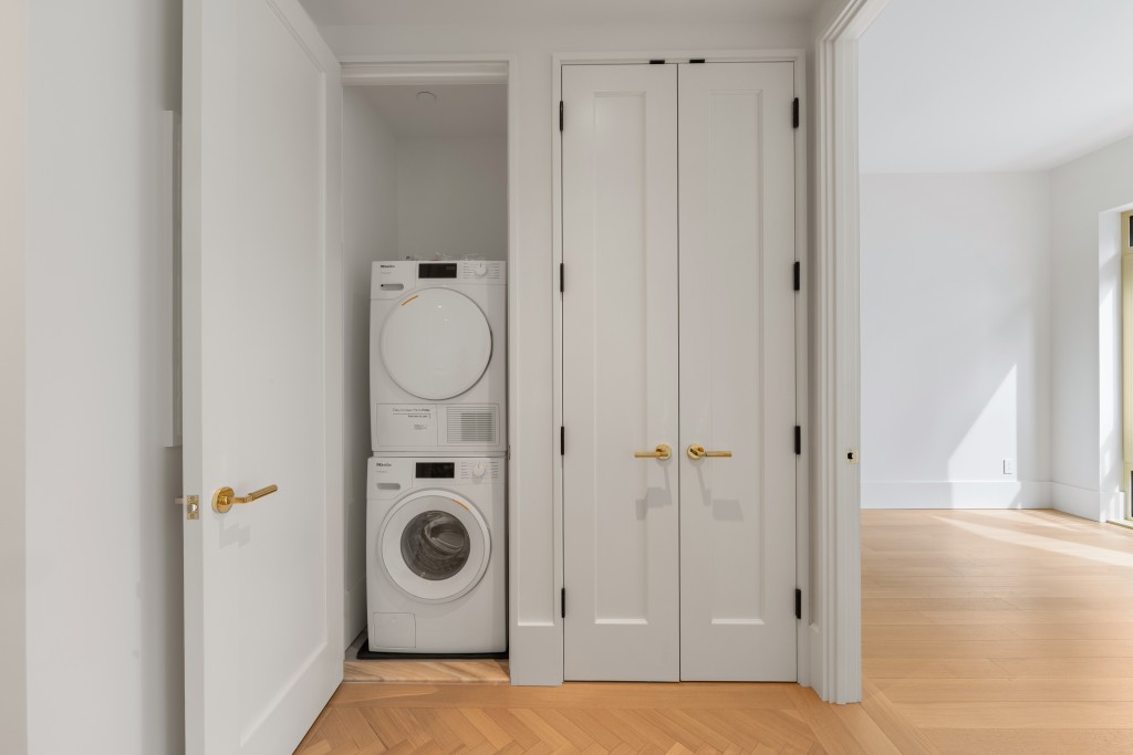 815 Broadway 302 Greenwich Village New York NY 10003