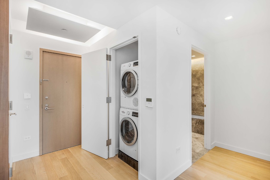 611 West 56th Street 6F Clinton New York NY 10019