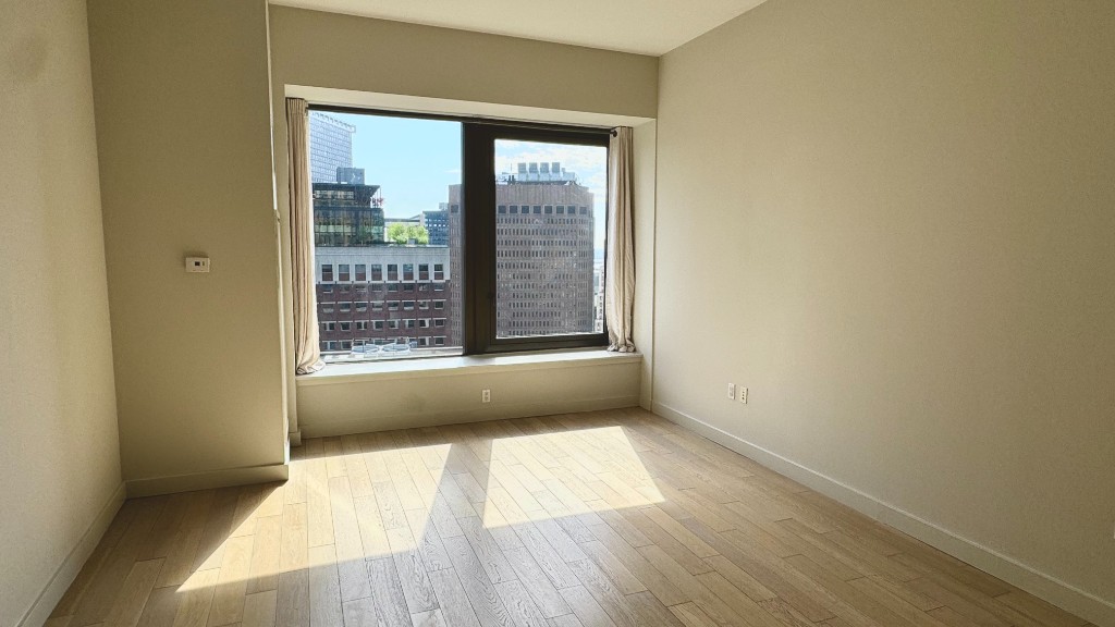 75 Wall Street Apt 32E Financial District New York NY 10005