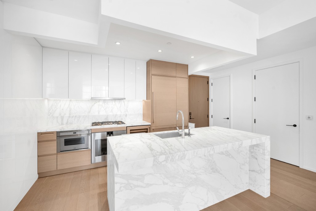 30 Riverside Blvd. 29J Lincoln Square New York NY 10069