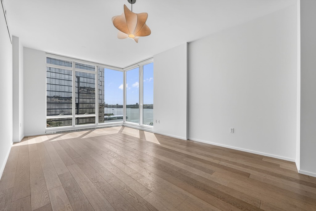 30 Riverside Blvd. 20P Lincoln Square New York NY 10069