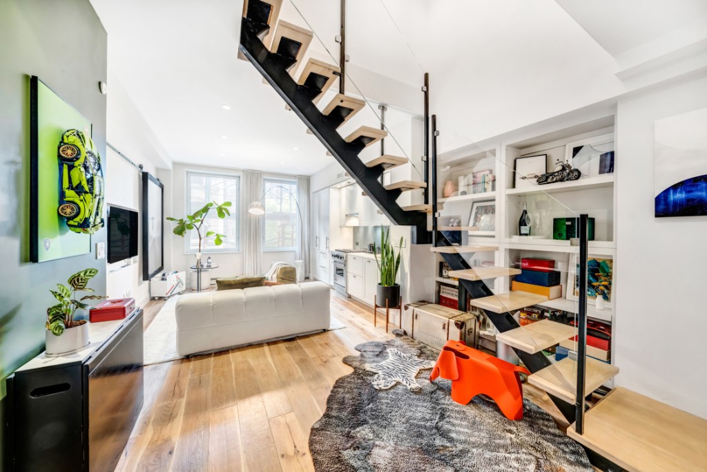 93 Worth Street 207 Tribeca New York NY 10013