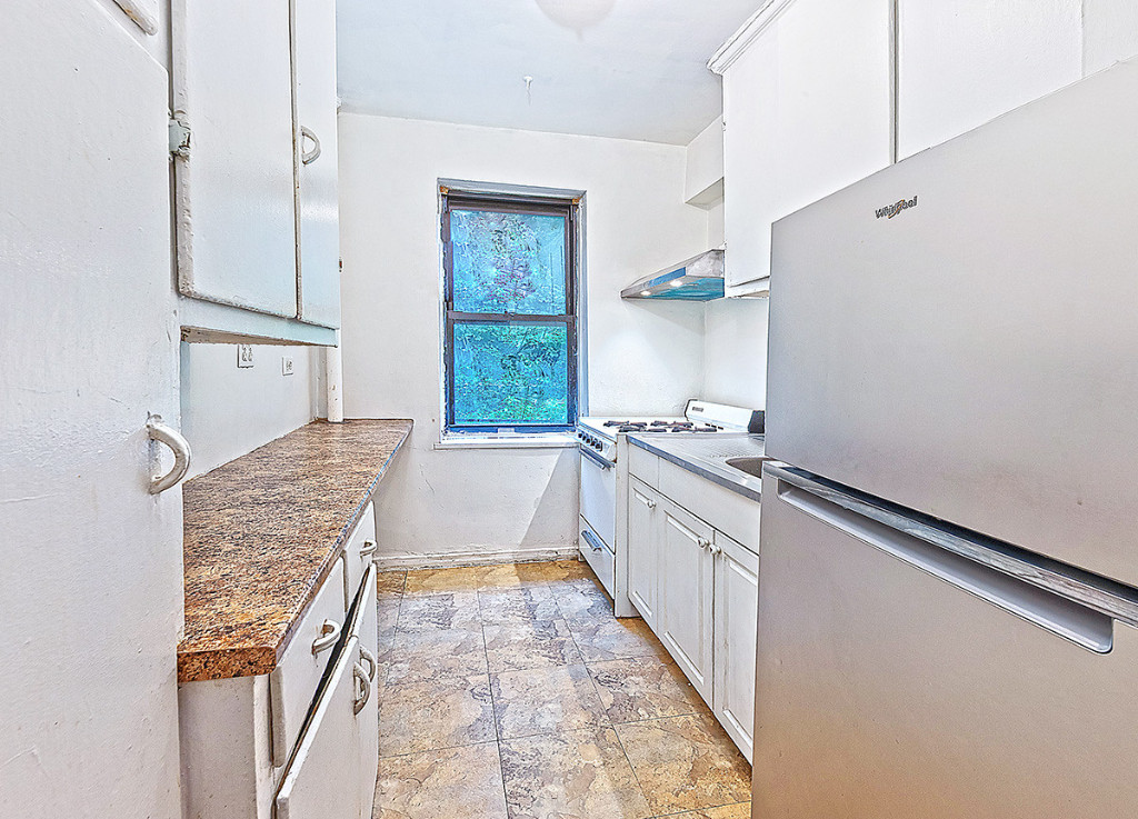 3017 Riverdale Avenue 2H Riverdale Bronx NY 10463