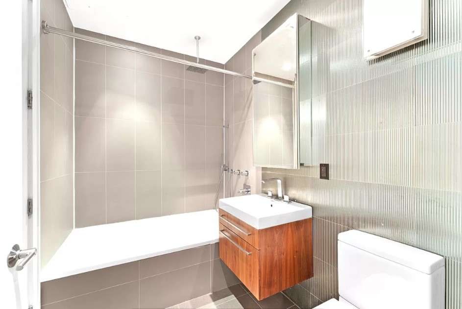 26-26 Jackson Avenue 303 Long Island City Queens NY 11101