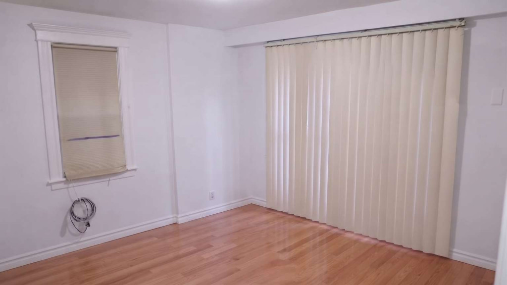 101-11 107th Street Ozone Park Queens NY 11416