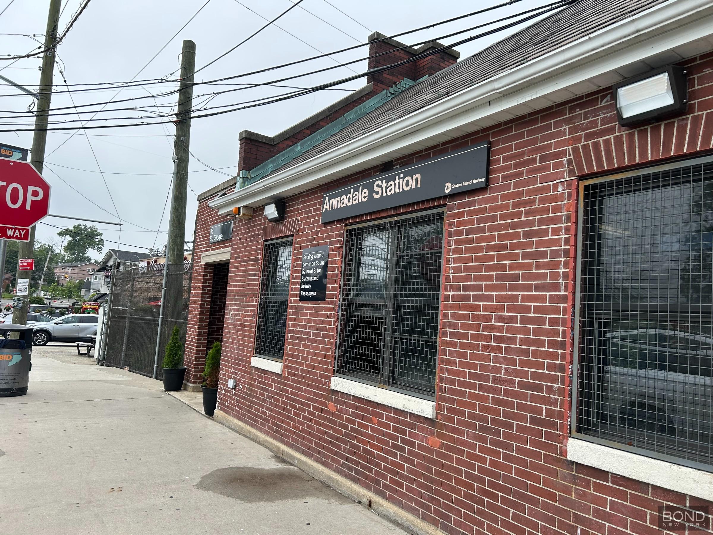717 Annadale Road Annadale Staten Island NY 10312