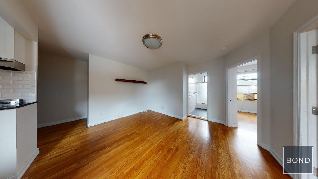 240 Waverly Place W. Greenwich Village New York NY 10014