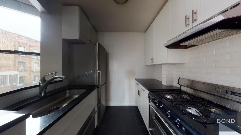 240 Waverly Place W. Greenwich Village New York NY 10014