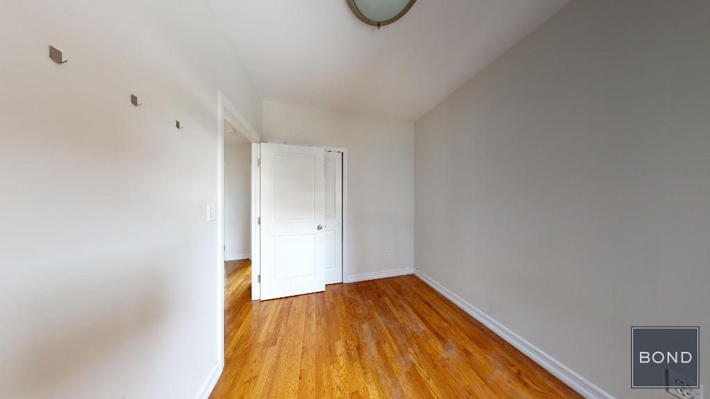 240 Waverly Place W. Greenwich Village New York NY 10014