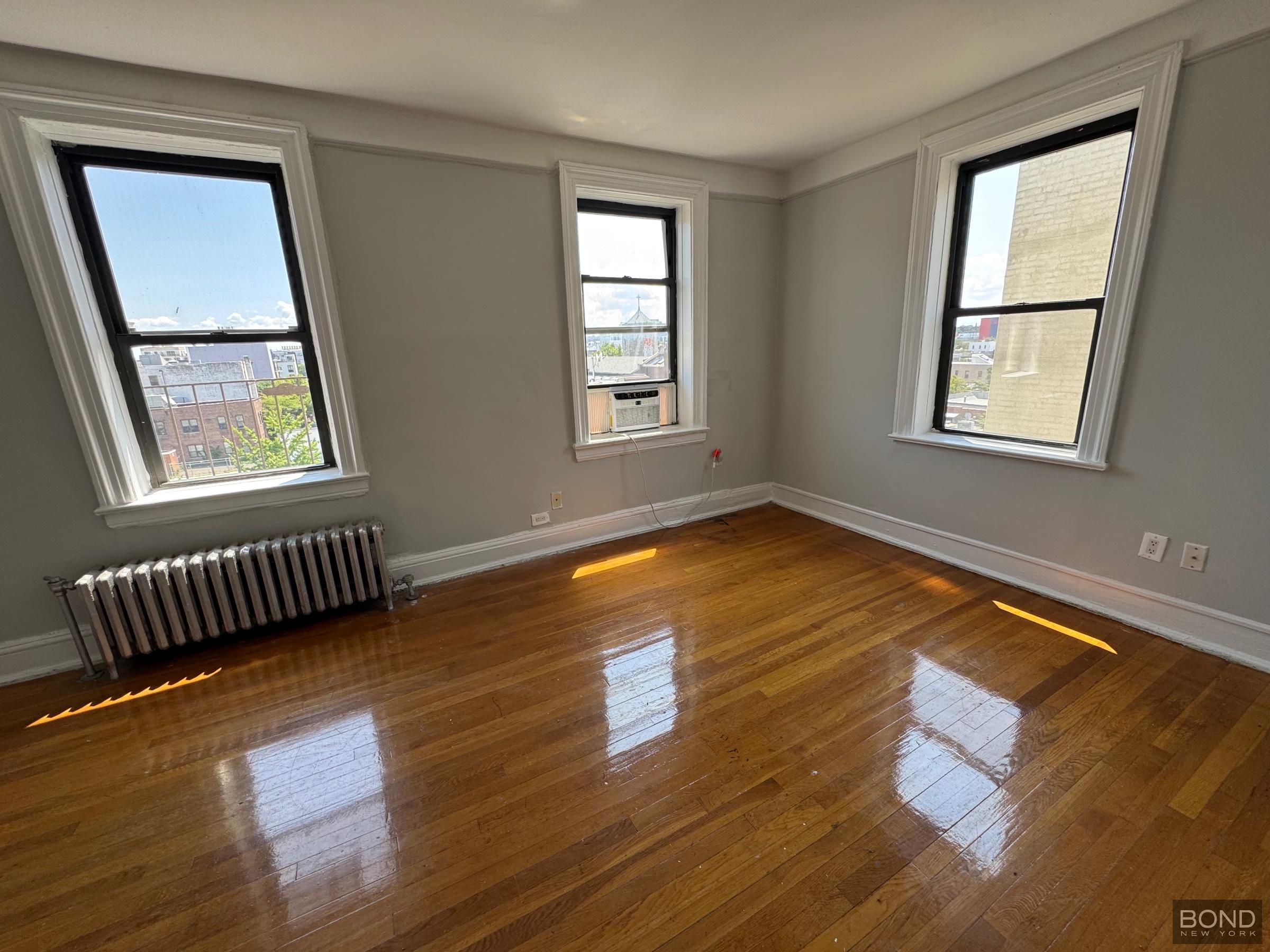 32-15 35th Street Astoria Queens NY 11106