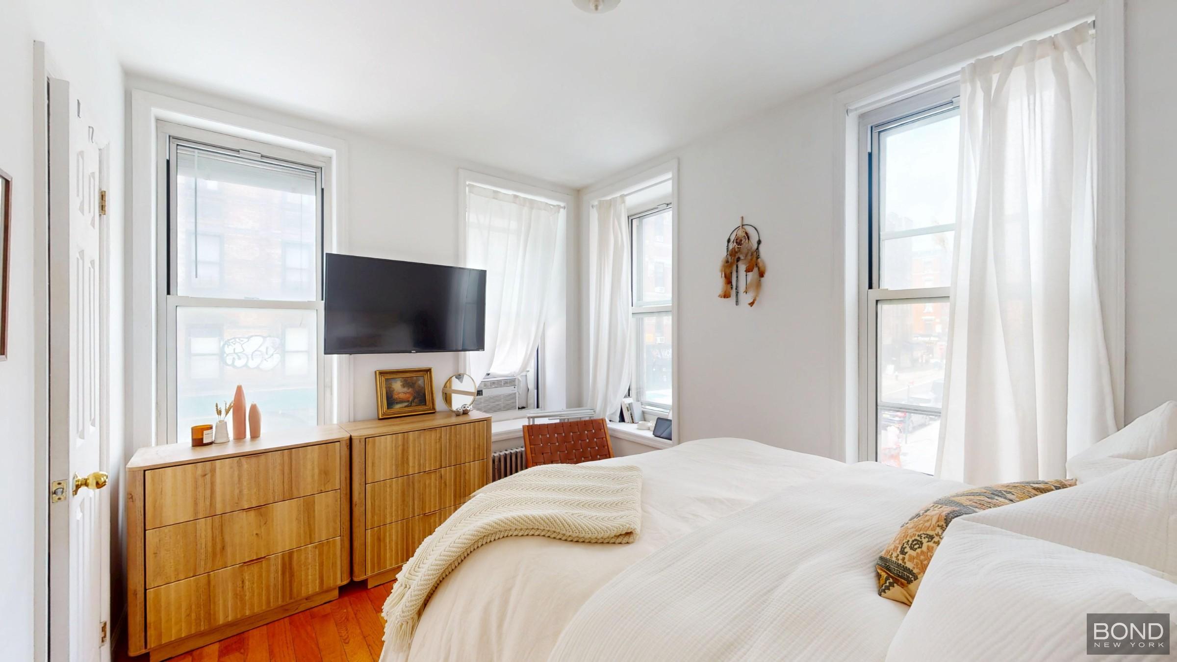 132 Ludlow Street 2 Lower East Side New York NY 10002