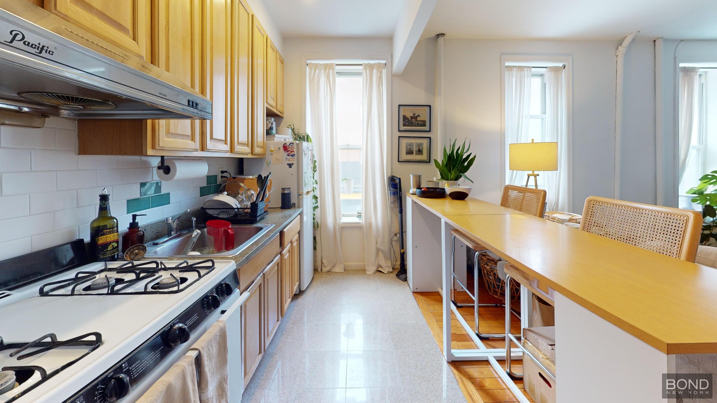 132 Ludlow Street 2 Lower East Side New York NY 10002