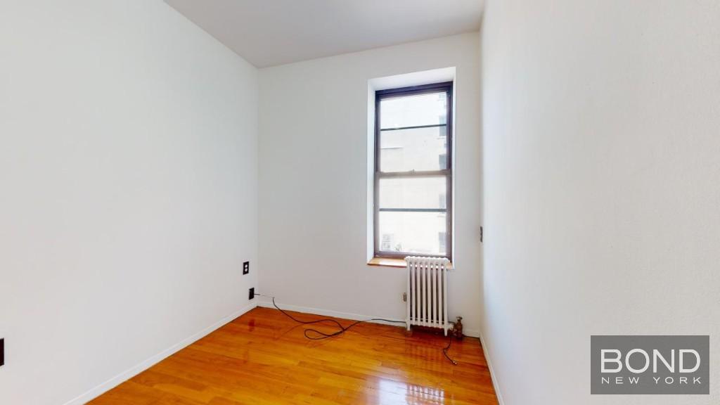 214 First Avenue 7 E. Greenwich Village New York NY 10009