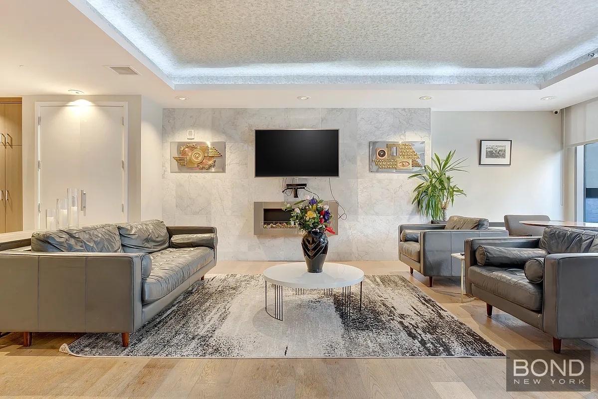 237 East 34th Street 905 Murray Hill New York NY 10016