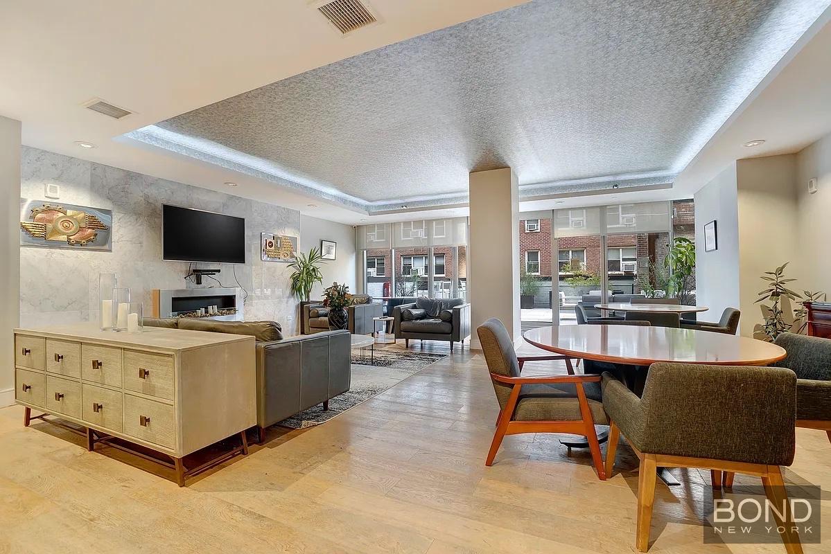 237 East 34th Street 905 Murray Hill New York NY 10016