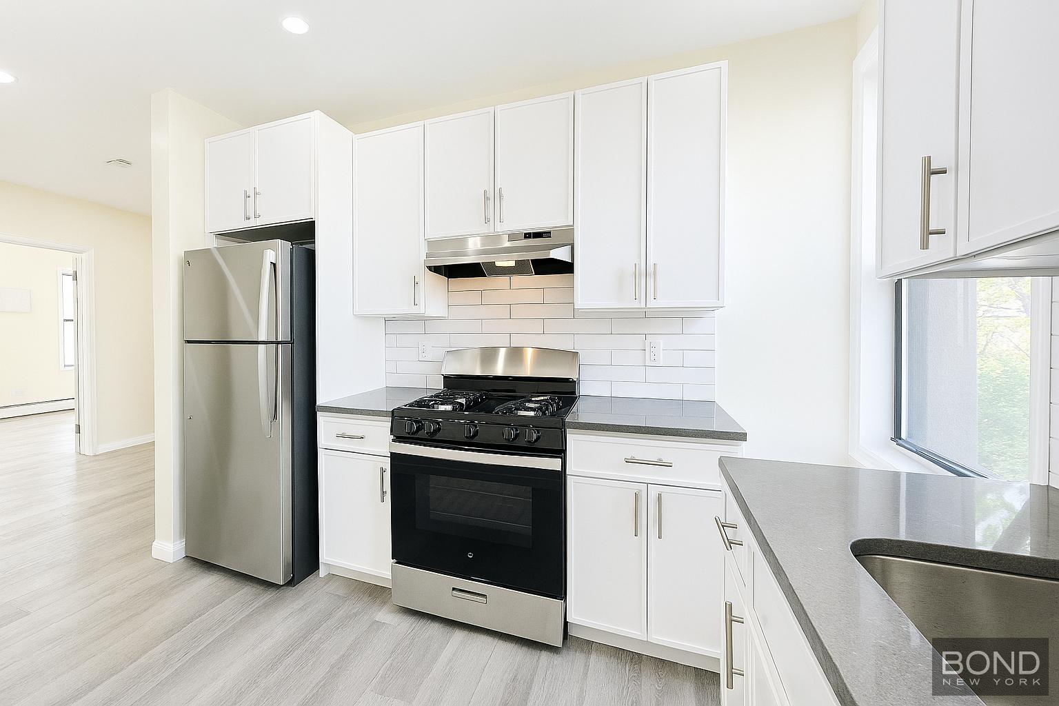 261 Manhattan Avenue East Williamsburg Brooklyn NY 11211