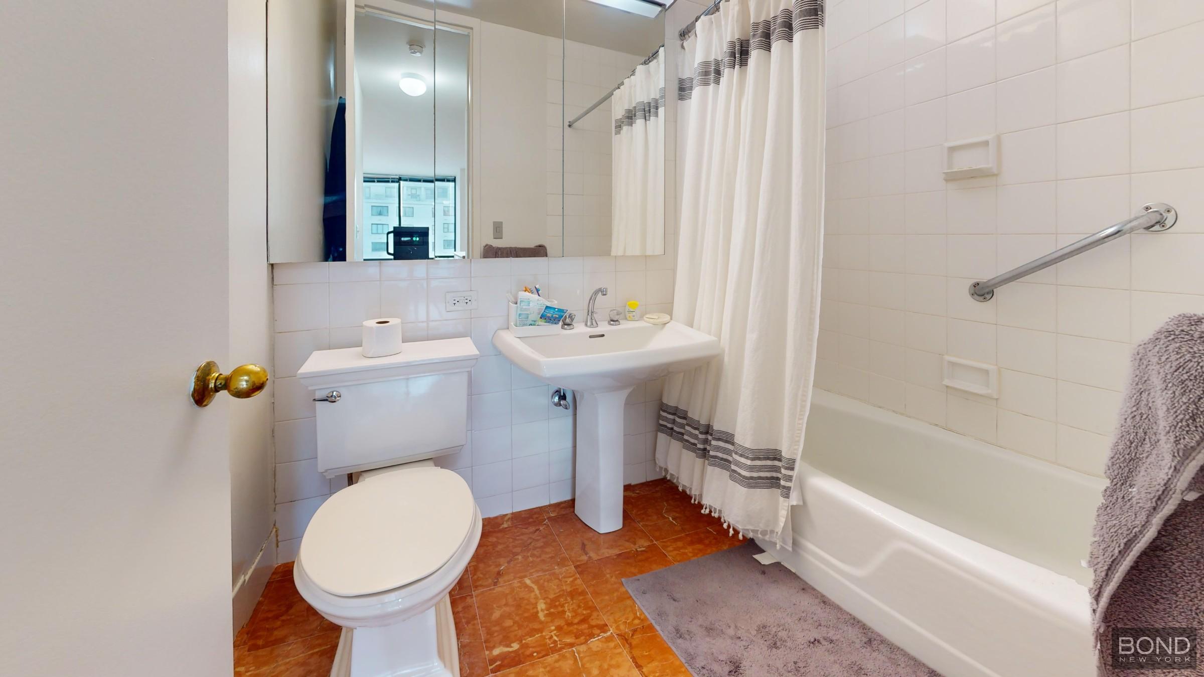 525 East 72nd Street 15G Upper East Side New York NY 10021