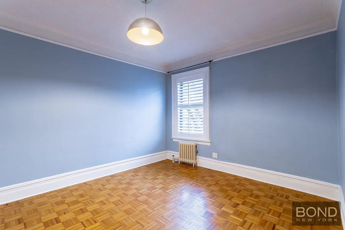 31-14 Crescent Street 7A Astoria Queens NY 11106