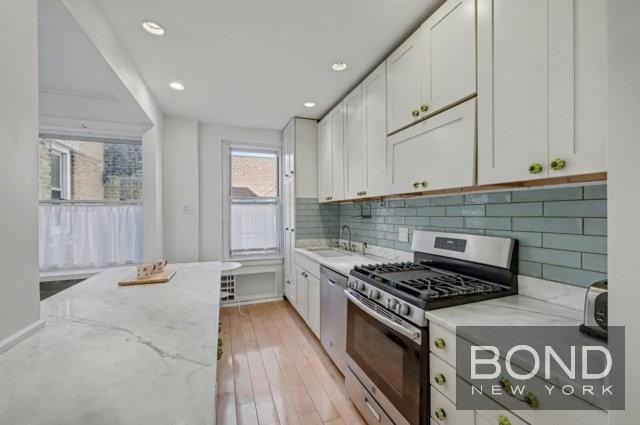 345 West 55th Street 9GH Clinton New York NY 10019