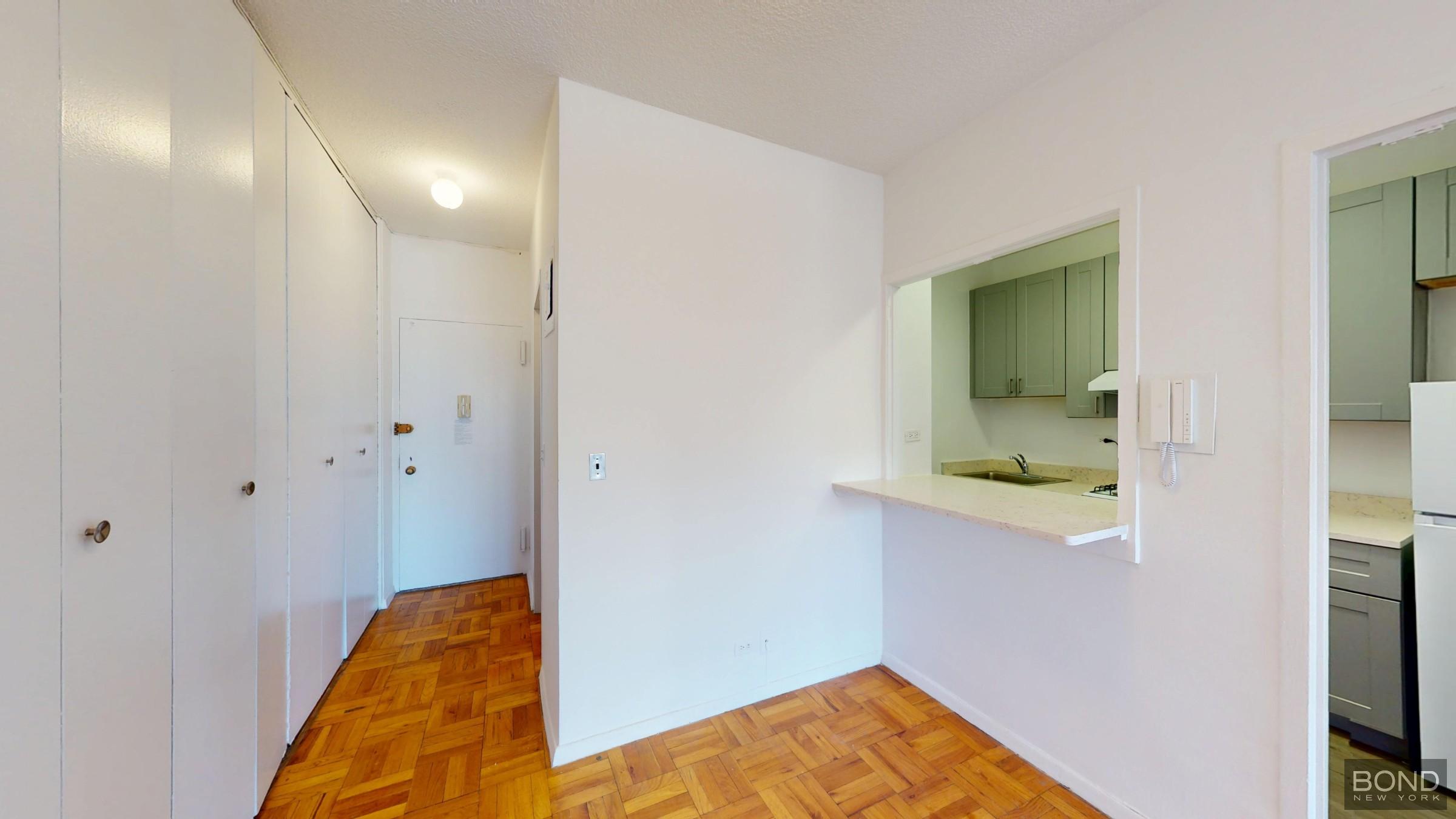 60 East 8th Street 14H Greenwich Village New York NY 10003