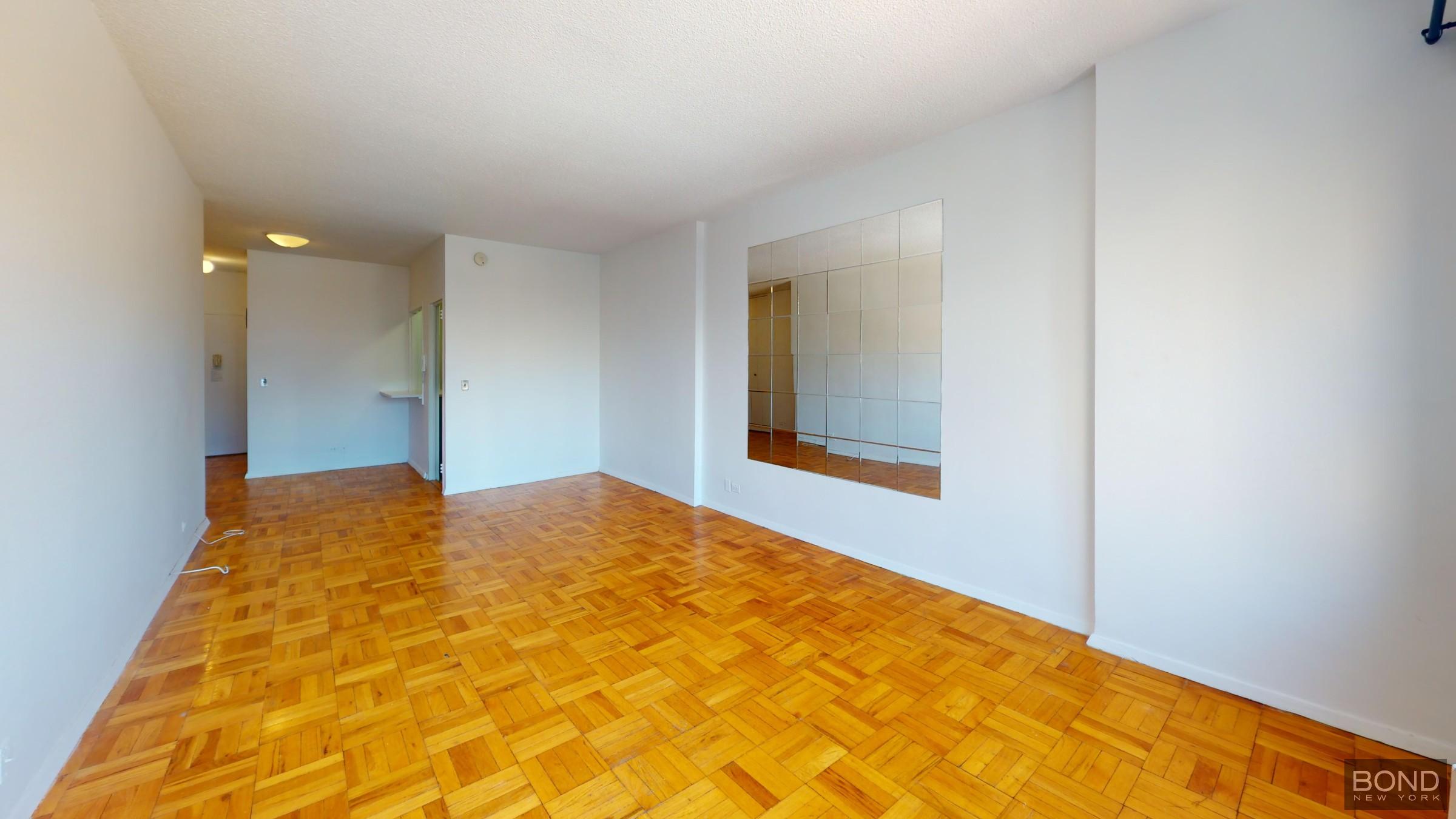 60 East 8th Street 14H Greenwich Village New York NY 10003