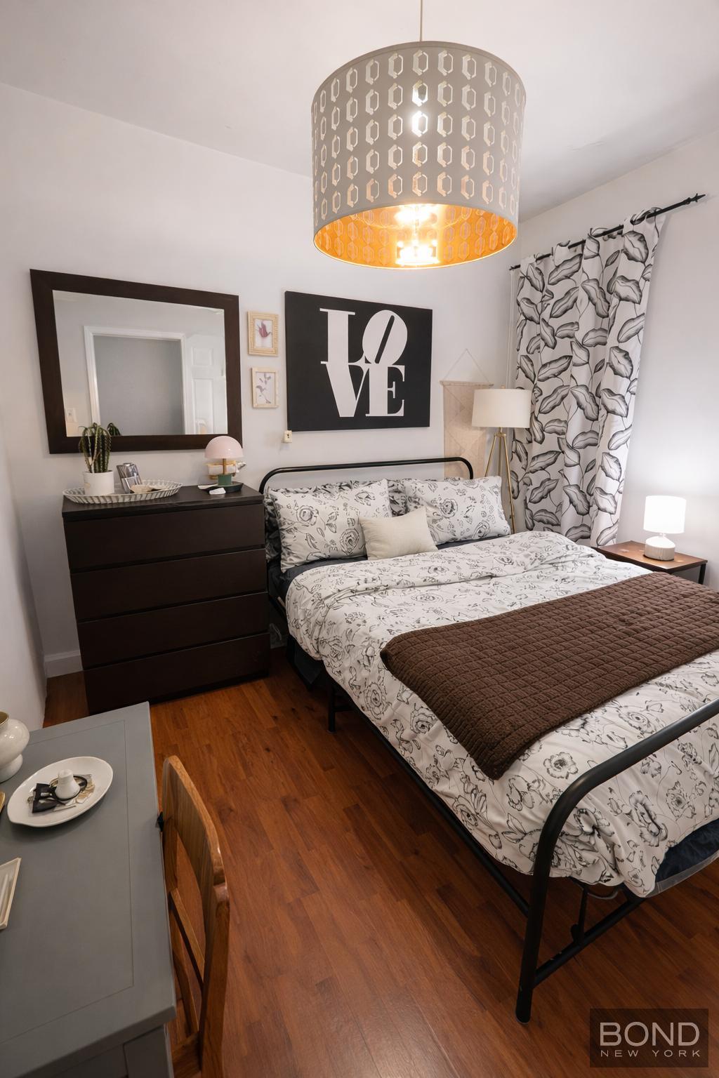 804 Onderdonk Avenue MULTI-FAM Ridgewood Queens NY 11385