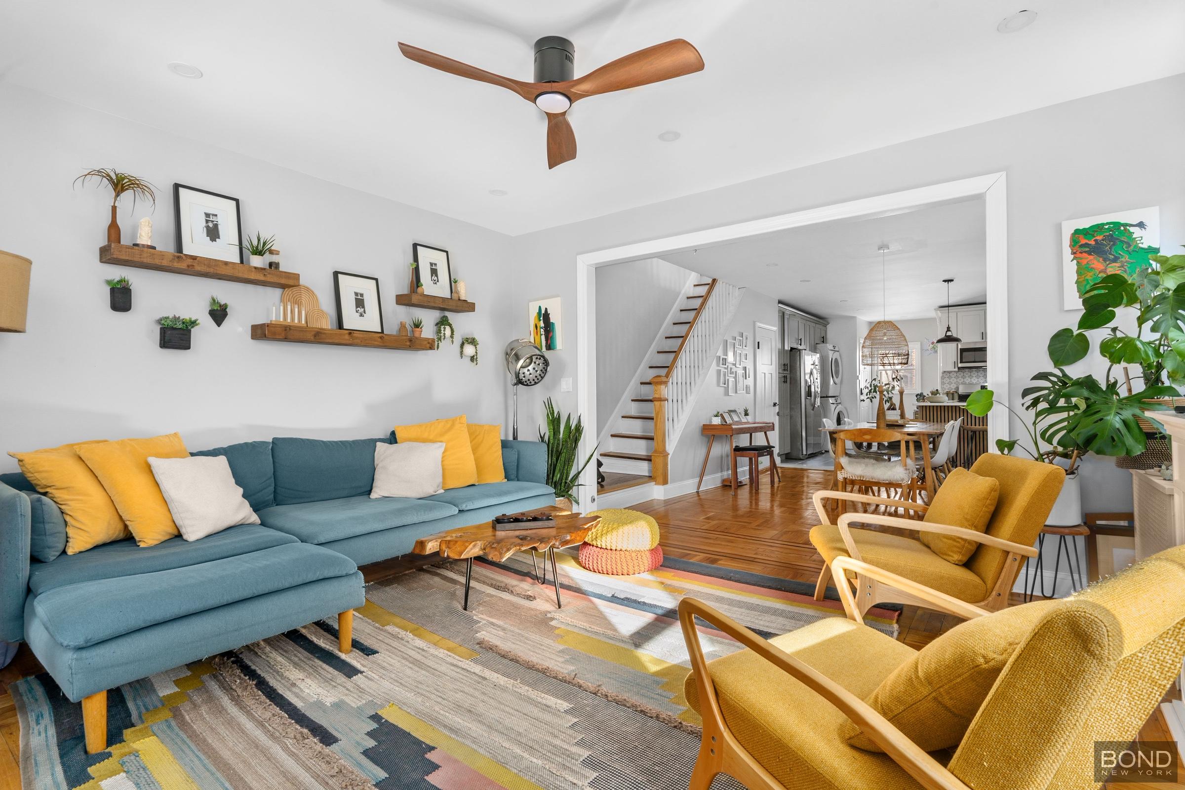 659 East 43rd Street Farragut Brooklyn NY 11203