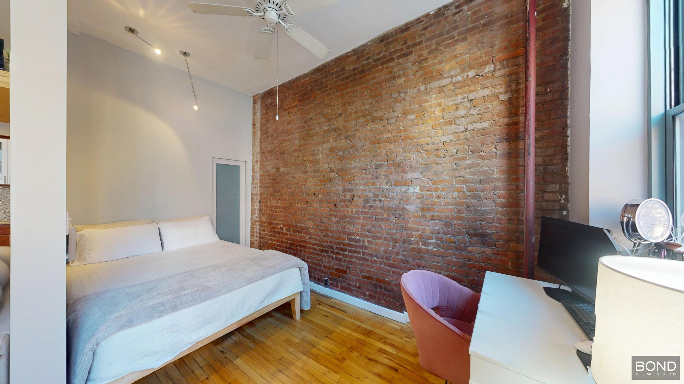 256 West 21st Street 1D Chelsea New York NY 10011