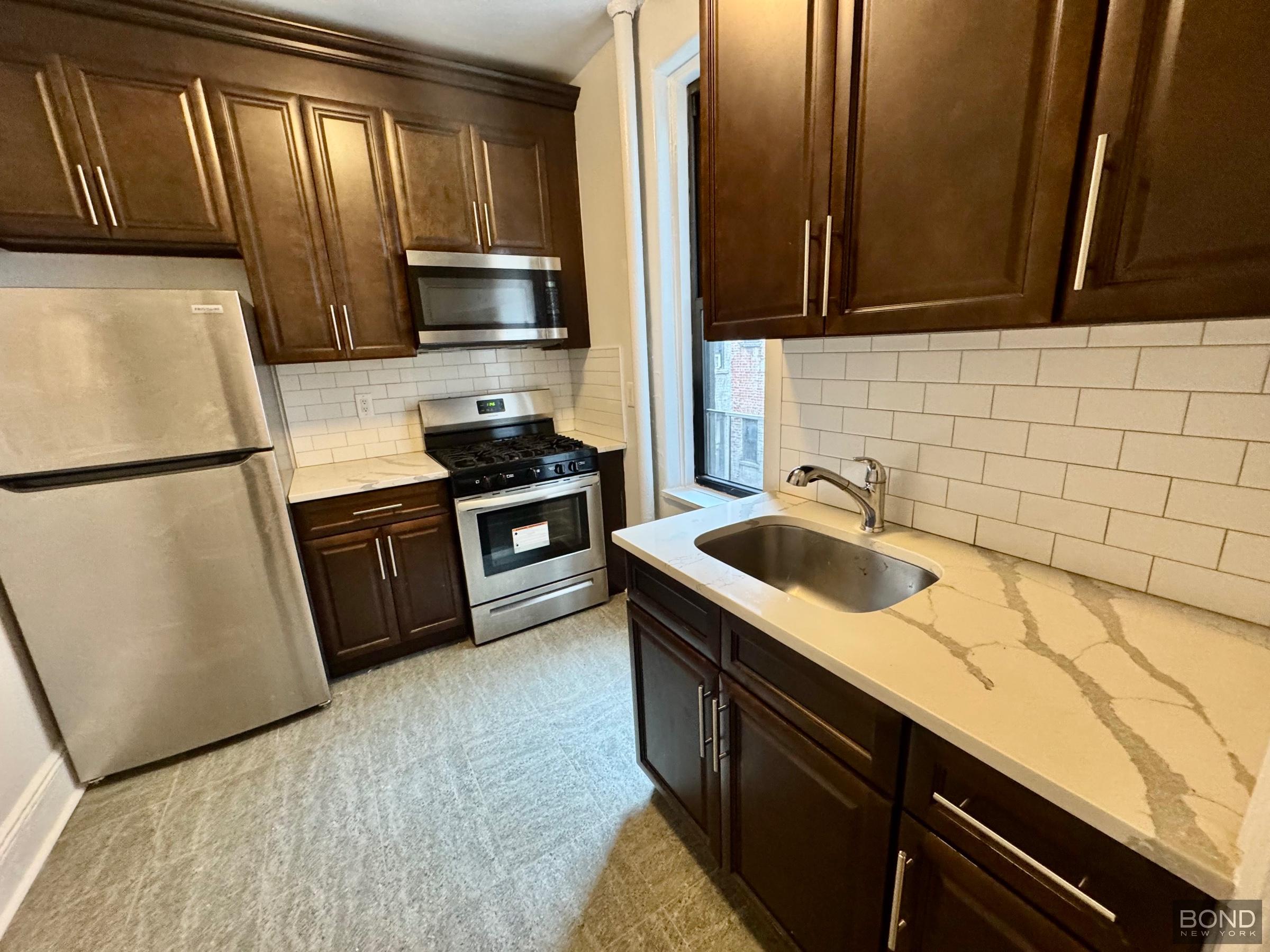 31-14 35th Street 3A Astoria Queens NY 11106