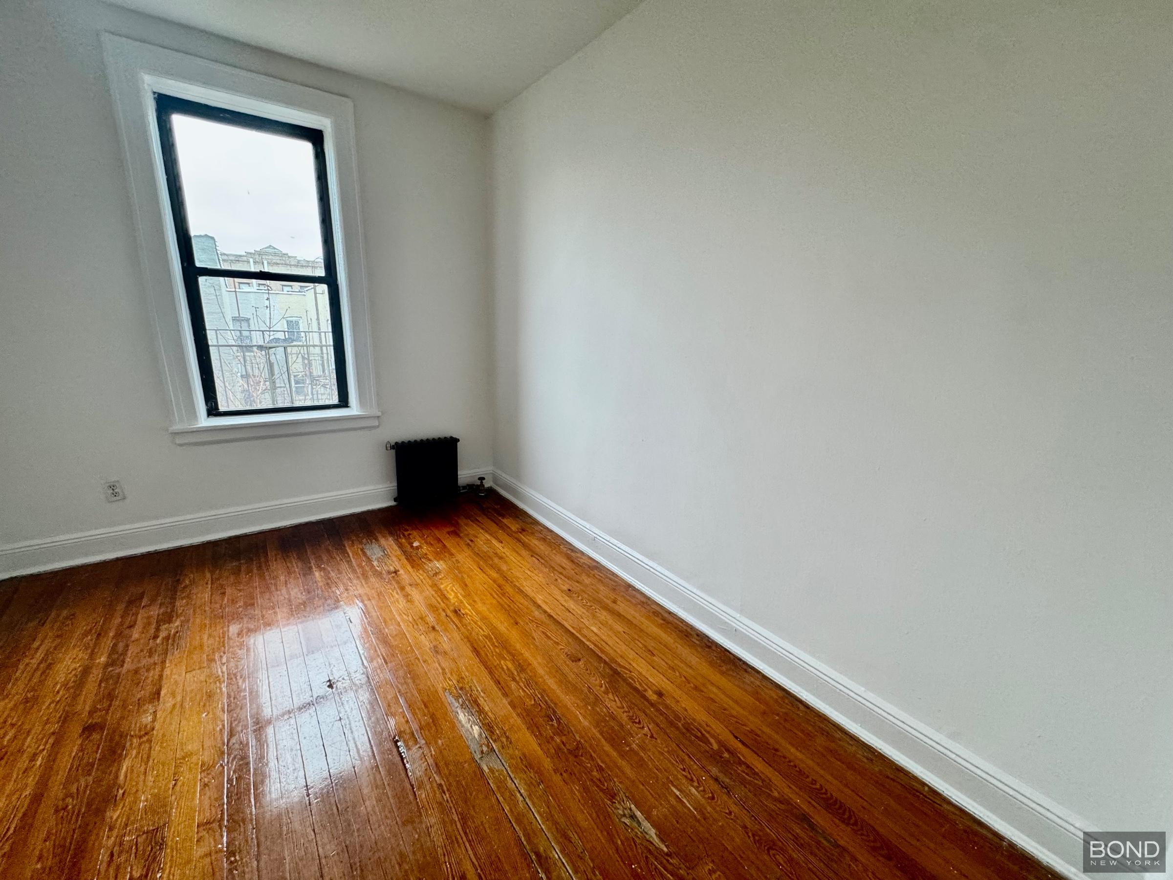 31-14 35th Street 3A Astoria Queens NY 11106