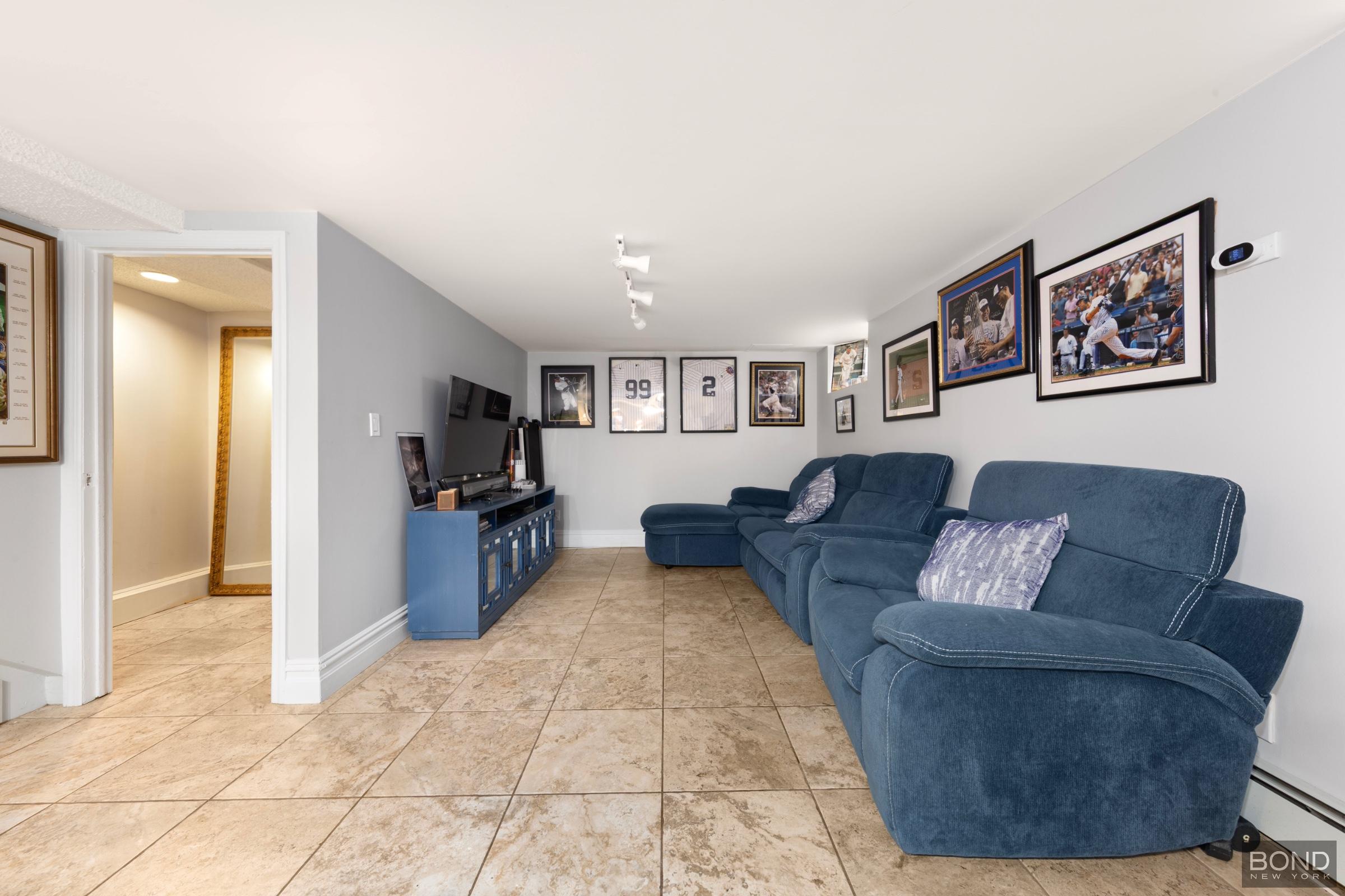 60-82 70th Street Middle Village Queens NY 11378