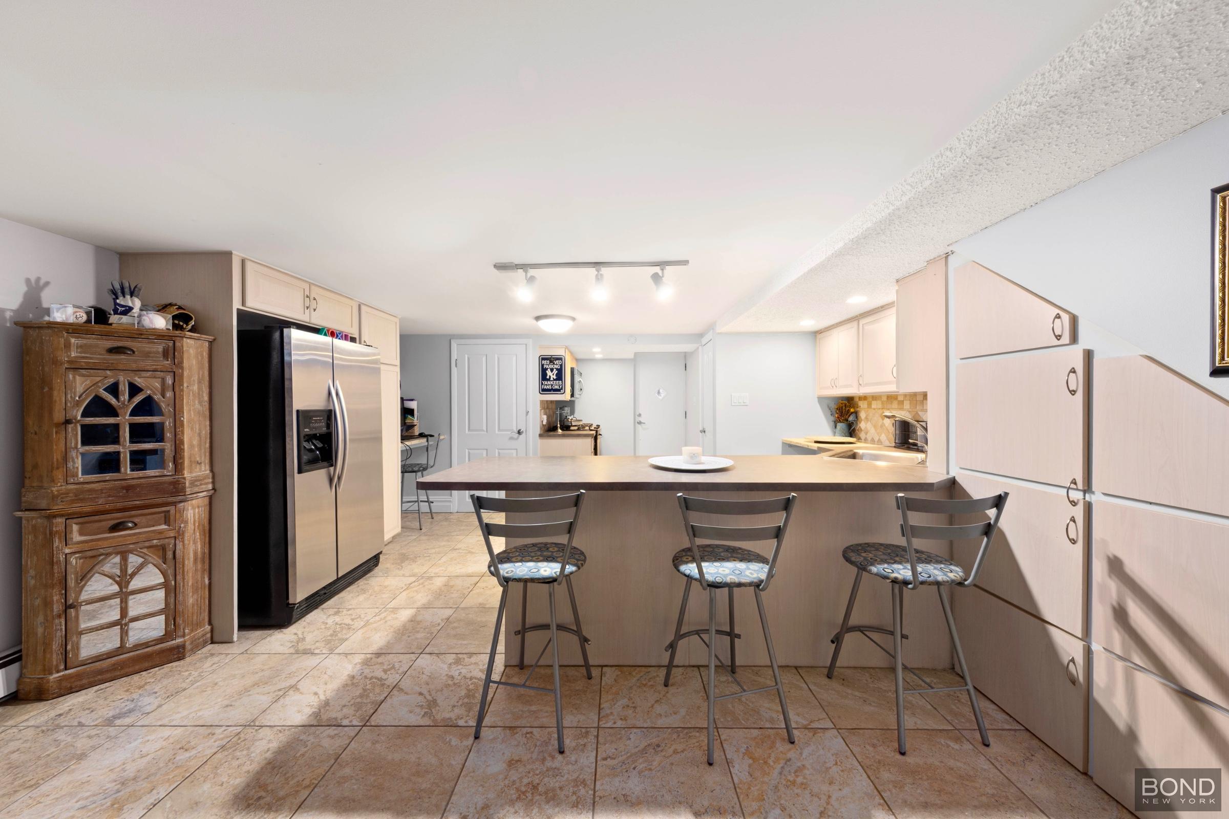 60-82 70th Street Middle Village Queens NY 11378